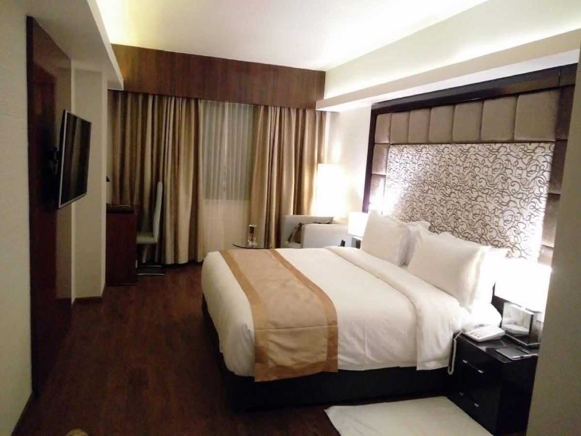 Hotel Oxina Lygon Tiruchirappalli Eksteriør billede