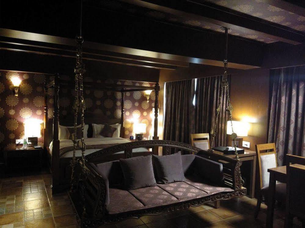 Hotel Oxina Lygon Tiruchirappalli Eksteriør billede