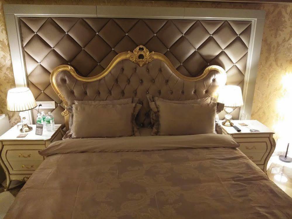 Hotel Oxina Lygon Tiruchirappalli Eksteriør billede